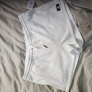 Reebok light grey shorts
